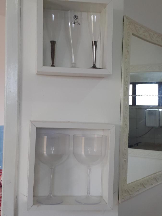 Apartamento a 60 metros para pé na areia - The Fountains - apto 105 Beberibe Extérieur photo